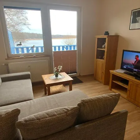 Badesteg 1 Apartment Neukloster