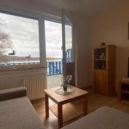 Apartment Badesteg 1 *